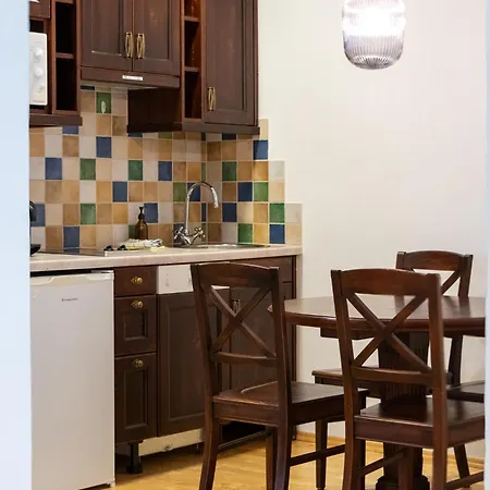International House Zw 14 * Ζόλντεν