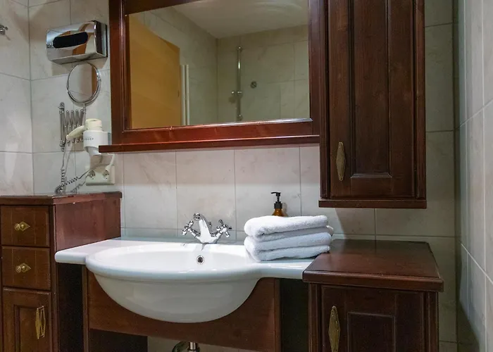 International House Zw 14 Daire *