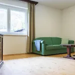 International House Zw 14 Apartamento *